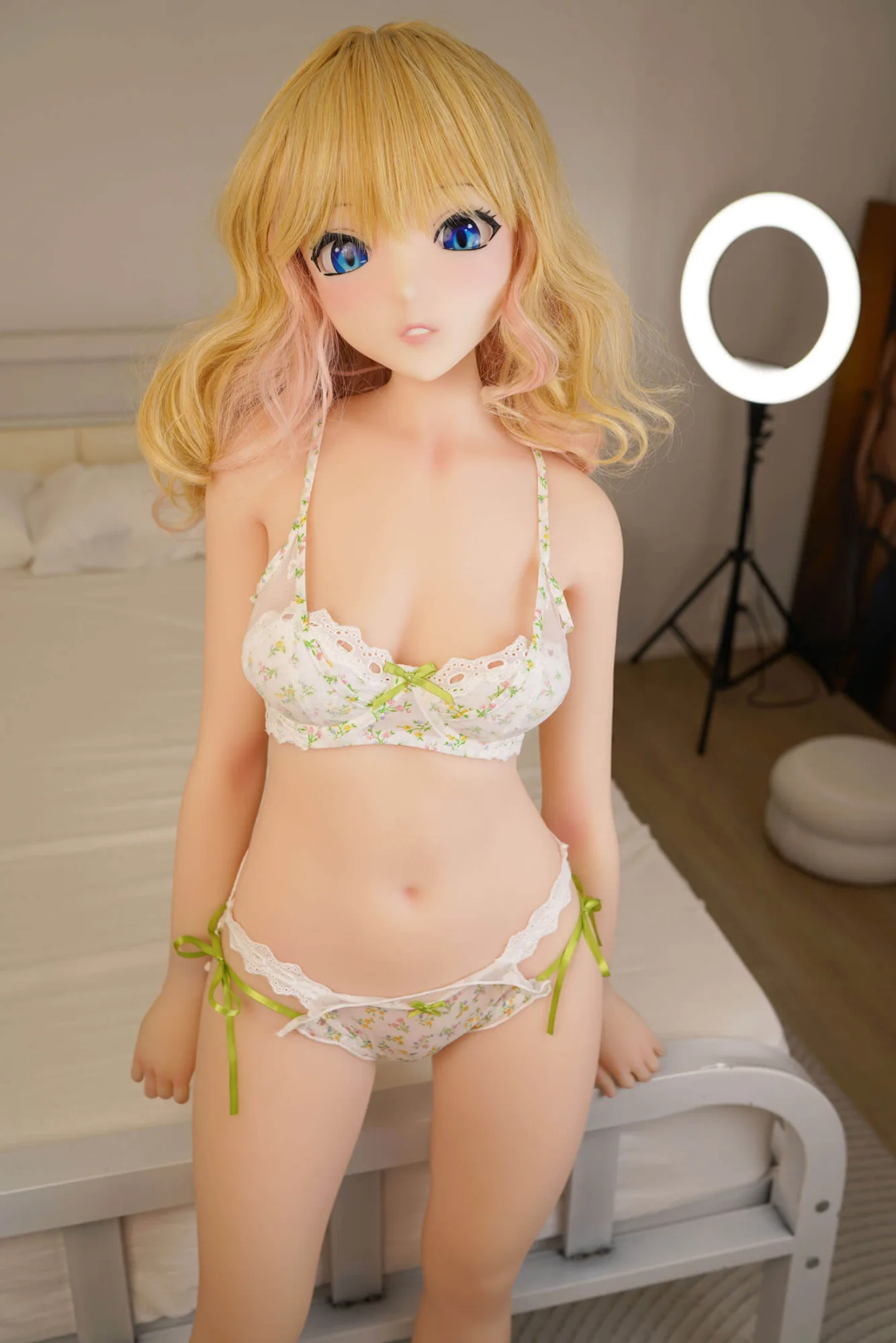 Komachi 149cm, Irokebijin, B-Cup, S-TPE view 2